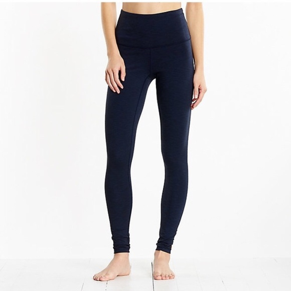 LULULEMON HIGH WAISTED LEGGINGS!!